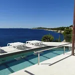 Daire Perla 3 Mit Blick Auf Wasser By Interhome Mitlo