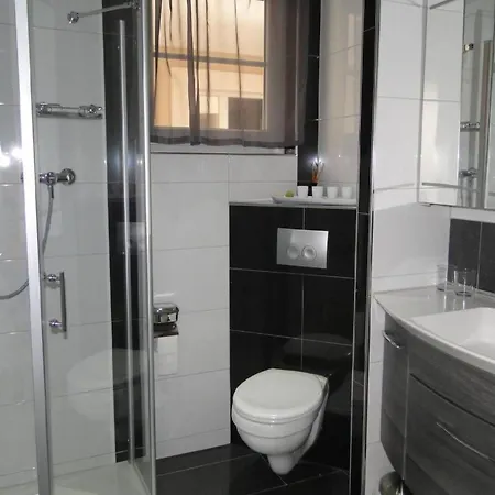 Perla 3 Mit Blick Auf Wasser By Interhome Daire